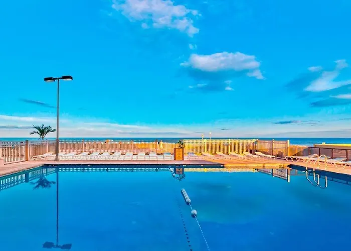 Elegant Beachfront With Balcony Washer & Dryer Ac Pools Sauna & Gym Hébergement de vacances Ocean City